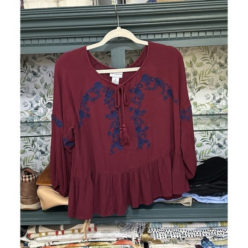 Liz Claiborne Blouse Sz Med Boho Peasant Blue Floral Embroidery On Garnet Base